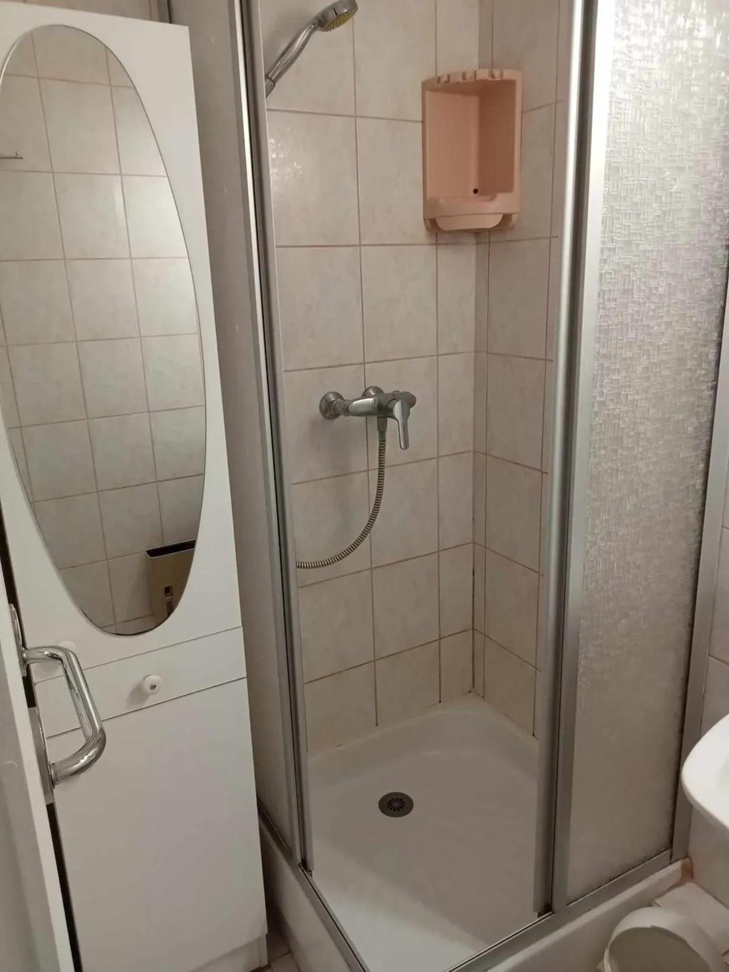 Appartement Confortable A Vaux Sur Mer 40 M² + Terrasse Экстерьер фото